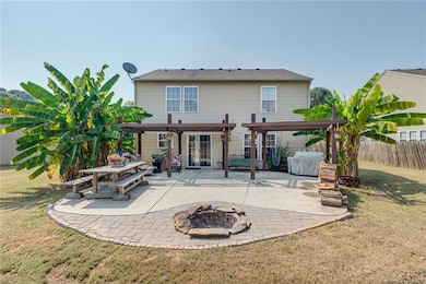 153 Longlea Dr, Clover, SC 29710 - photo 2