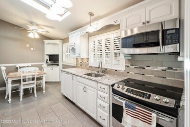 Kitchen1a