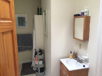 48 Florence St unit 3, Somerville, MA 02145 - photo 6