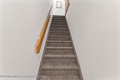 902 Scarlet Oak Ave, Toms River, NJ 08755 - photo 2