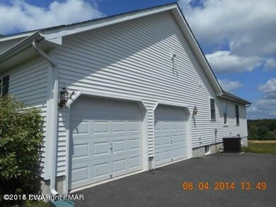 1248 Greenway Ln, Kunkletown, PA 18058 - photo 4