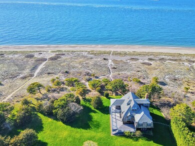 22 Cataumet Ave, Vineyard Haven, MA 02568 - photo 2