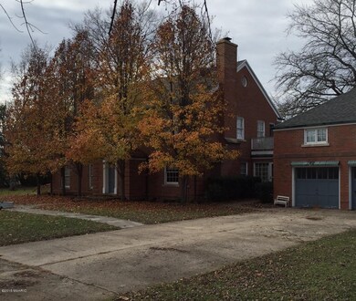 708 S Elm St, Three Oaks, MI 49128 - photo 5