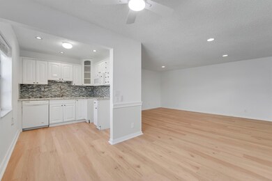 332 Flanders G unit 3320, Delray Beach, FL 33484 - photo 6