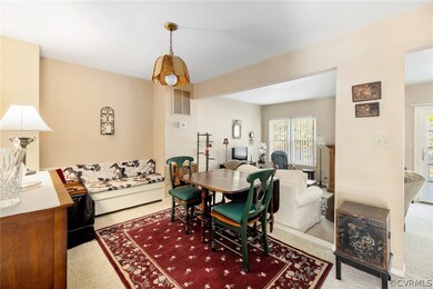 Dining Room with Built-In Bench w/ Storage