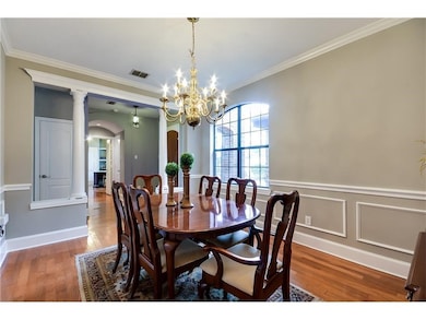 1314 Creekwood Dr, Garland, TX 75044 - photo 5