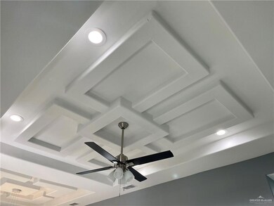 813 Whitewing St, Alamo, TX 78516 - photo 2