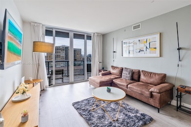 2602 E Hallandale Beach Blvd unit R809, Hallandale Beach, FL 33009 - photo 4