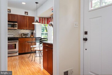 403 Bay Dale Dr, Arnold, MD 21012 - photo 5