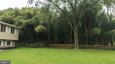 10805 Patuxent Ave, Glenn Dale, MD 20769 - photo 5