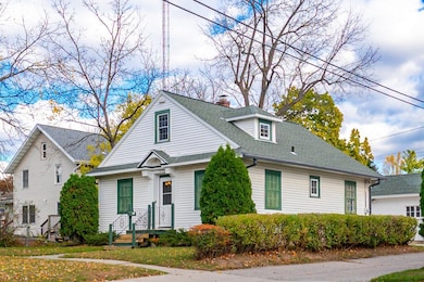 622 Bowman Rd, Wisconsin Dells, WI 53965 - photo 2