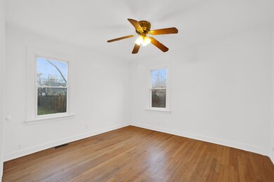 15014 Ridgeway Ave, Midlothian, IL 60445 - photo 4