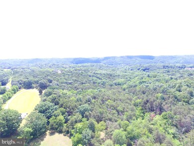 10367 Knobley Rd, Keyser, WV 26726 - photo 3