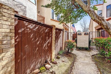 539 Ranch Trail unit 172J, Irving, TX 75063 - photo 2