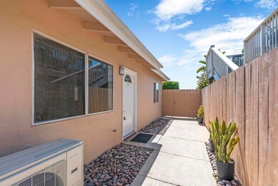 1090 Gardena Rd unit B, Encinitas, CA 92024 - photo 3