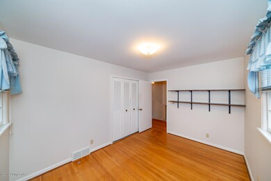 2304 Steeplechase Dr Jtown-5