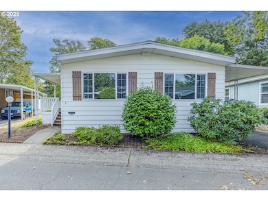 1475 Green Acres Rd unit 8, Eugene, OR 97408 - photo 2