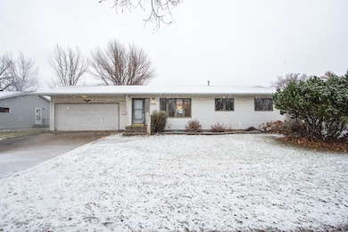 2301 23rd Ave S, Fargo, ND 58103 - photo 2