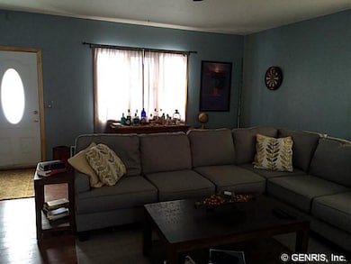 Family Room. LARGE family room with brand new perg
