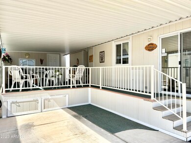WHAT A DECK!