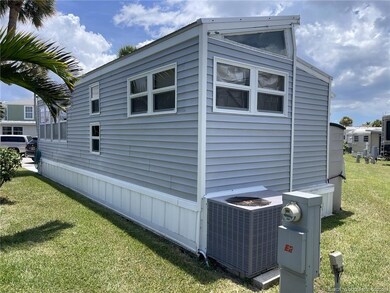 1002 Nettles Blvd, Jensen Beach, FL 34957 - photo 6