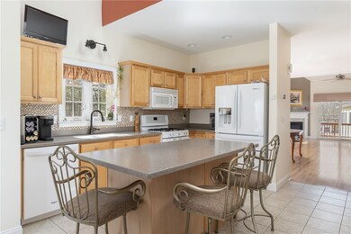 40 Old Louisquisset Pike unit 104, North Smithfield, RI 02896 - photo 2