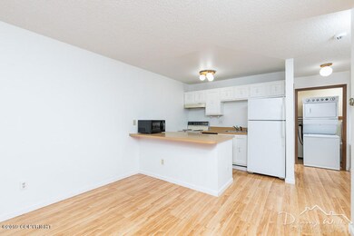 Living Room-20191115-2299