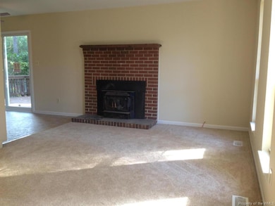 3679 Country Ln, Hayes, VA 23072 - photo 4