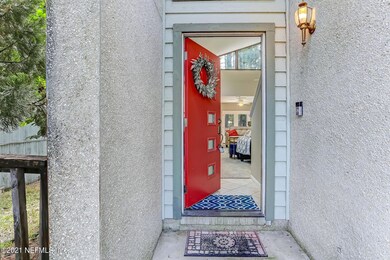 5454 Mariners Cove Dr, Jacksonville, FL 32210 - photo 3