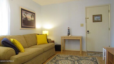 Living Room 4