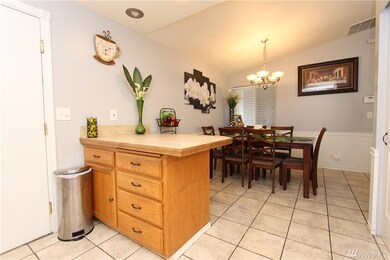 789 Summerset Way, Sedro Woolley, WA 98284 - photo 3