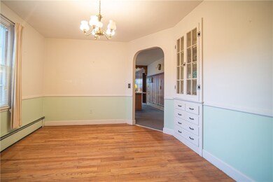 FORMAL DINING ROOM WITH BUILT IN