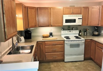 11 Smithwheel Rd unit 54, Old Orchard Beach, ME 04064 - photo 3