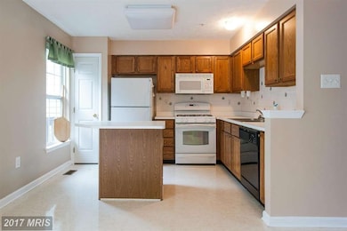 27 Milkwood Ct, Owings Mills, MD 21117 - photo 6