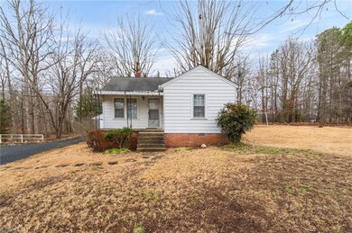 523 Oakgrove Rd, Asheboro, NC 27205 - photo 2