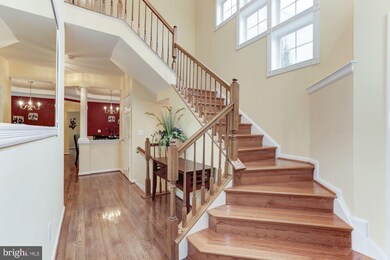 8863 Bennington Blvd, Lorton, VA 22079 - photo 2