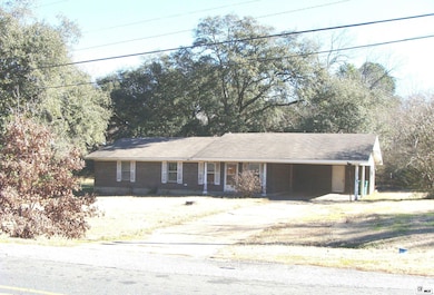 401 Leon Dr, Jonesboro, LA 71251 - photo 2