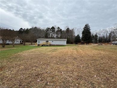 1823 Feezor Rd, Lexington, NC 27292 - photo 6