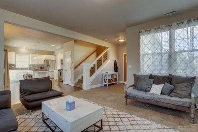 20776 SE Helen Ln, Bend, OR 97702 - photo 6