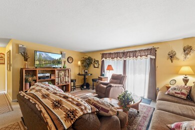 18 Fountain Ln unit 2, South Weymouth, MA 02190 - photo 7