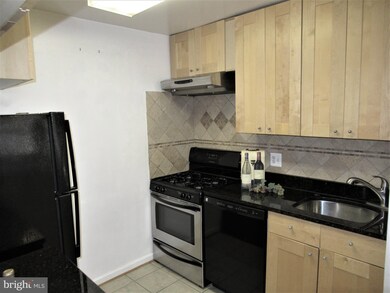 1954 Kennedy Dr unit T2, McLean, VA 22102 - photo 2