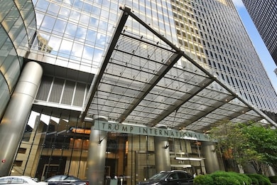 Trump International Hotel & Tower - Chicago unit 57F, Chicago, IL 60611 - photo 2
