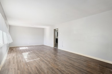 4342 Shawnee Cir, Chattanooga, TN 37411 - photo 7