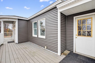 38 Mary Carroll St, Auburn, ME 04210 - photo 4