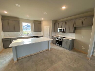 1077 Flagstone Dr, Weatherford, TX 76085 - photo 4