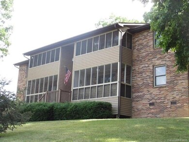 10 Ardis Ln unit C, Hendersonville, NC 28792 - photo 2