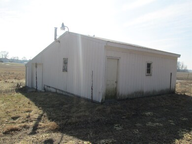 17698 Cedar Rd, Tippecanoe, IN 46570 - photo 7