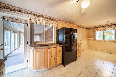 2323 Rockefeller Rd, Wickliffe, OH 44092 - photo 4