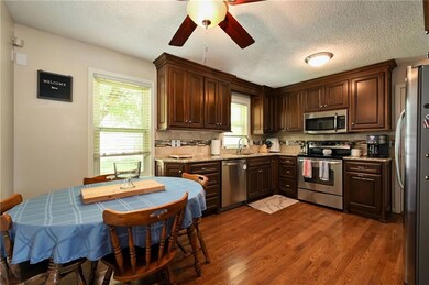 11108 W 69th Terrace, Shawnee, KS 66203 - photo 6