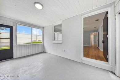 957 Garth Ave, Jacksonville, FL 32205 - photo 6